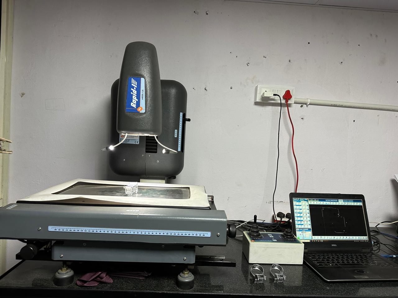 Machining floor with production equipment